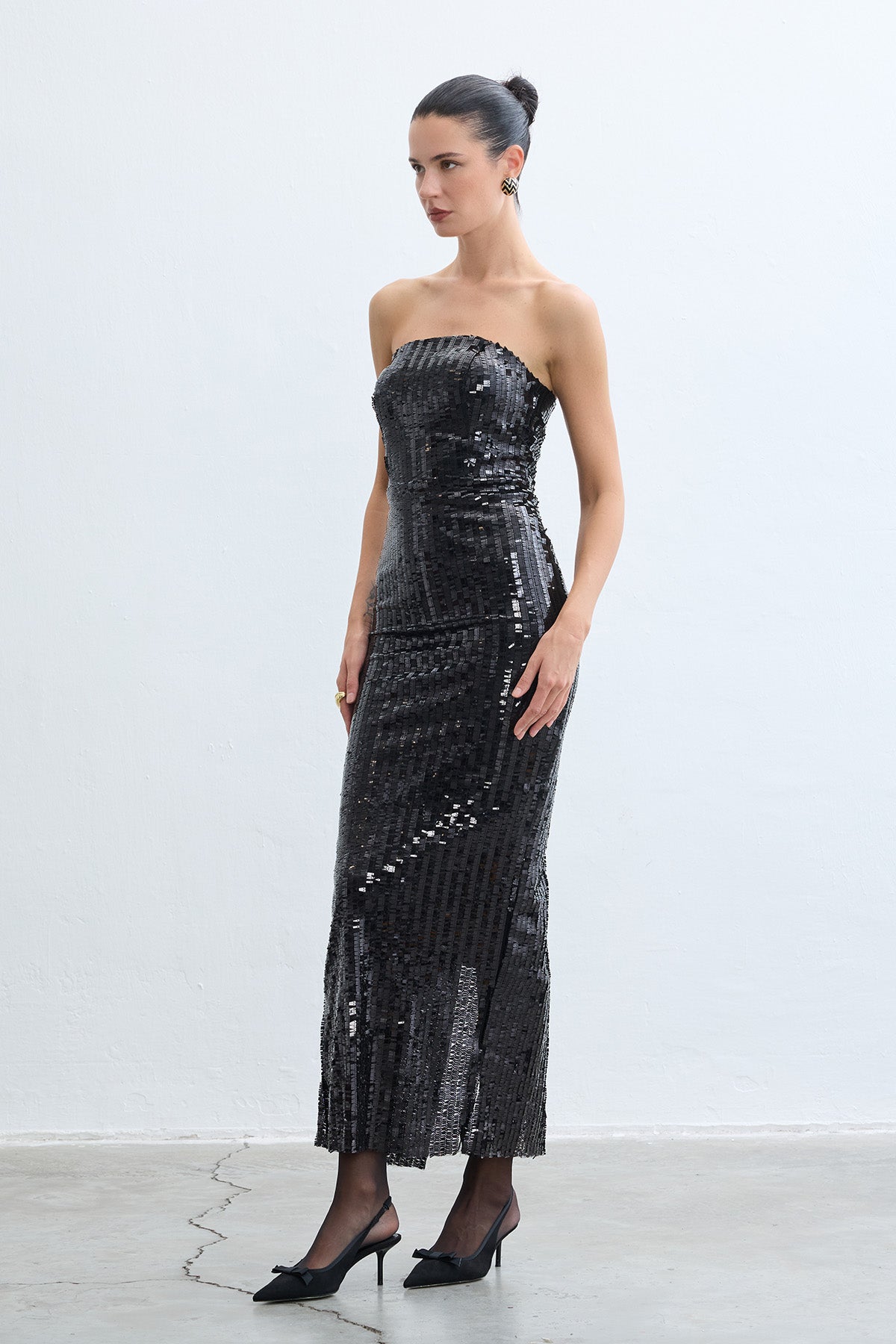 Reın Black Dress
