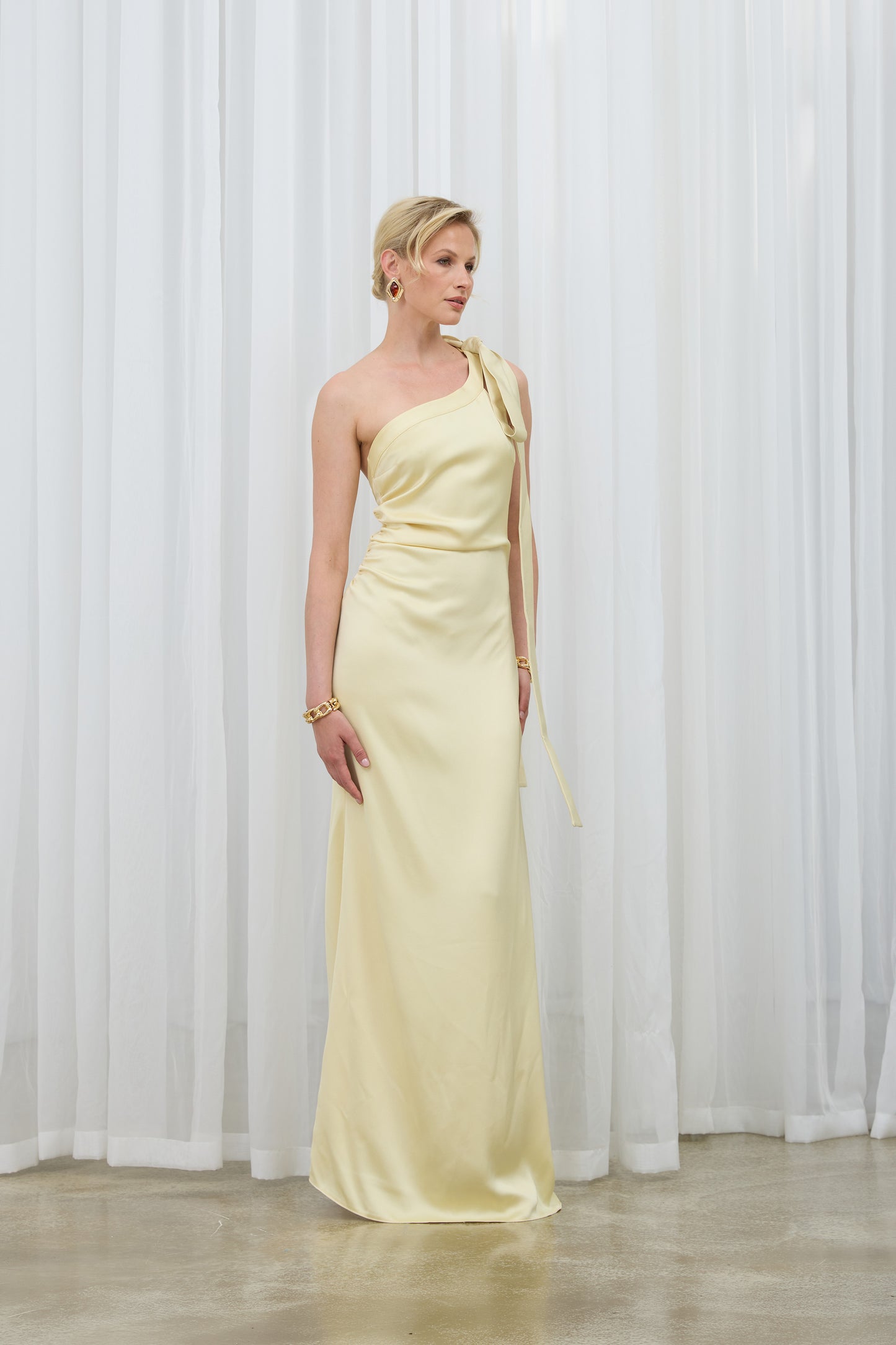 Leni Butter Yellow Dress